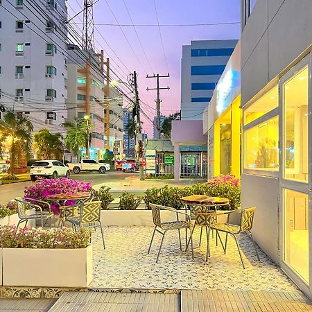 Stanza Hotel Монтерия Экстерьер фото