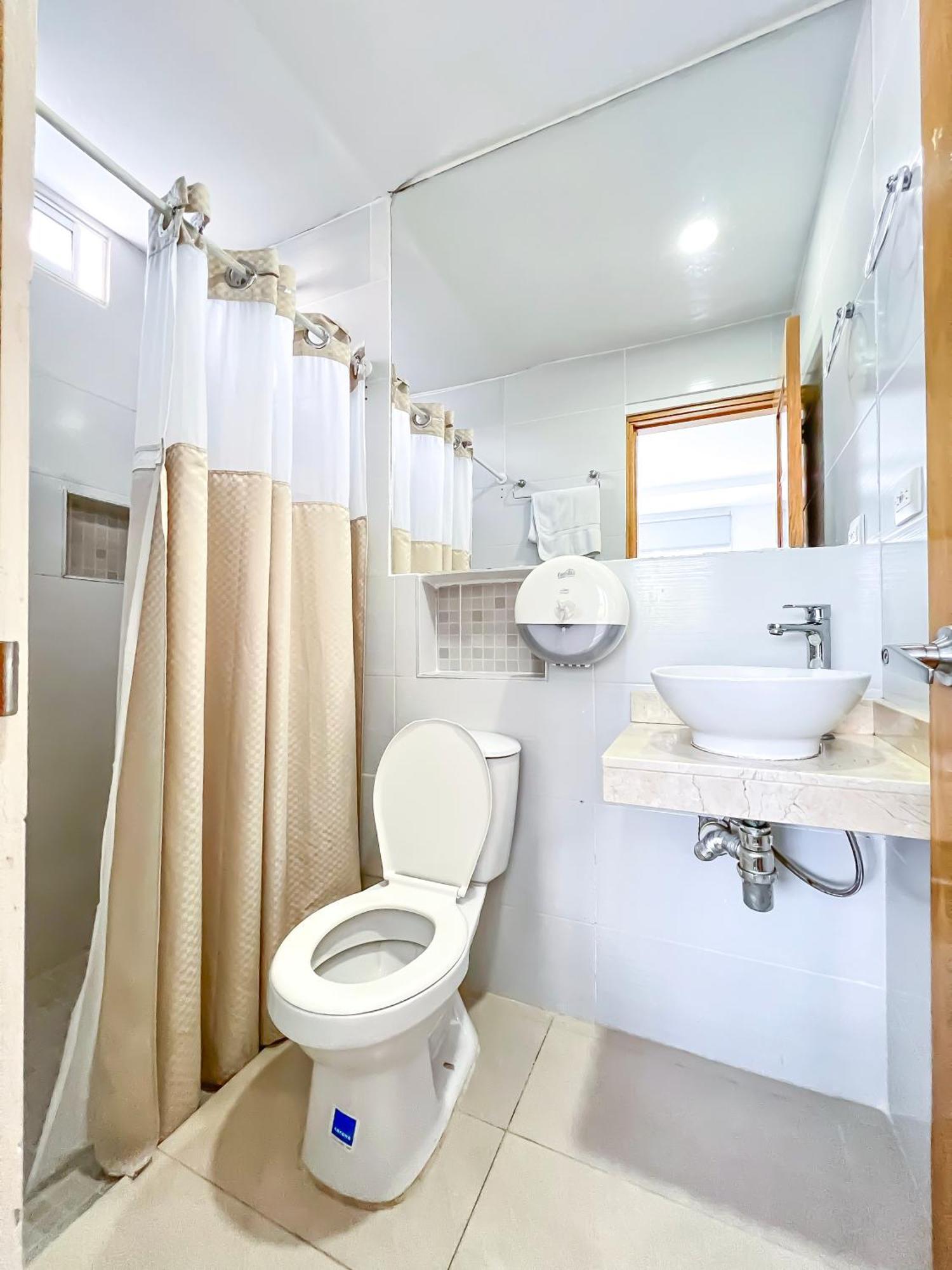 Stanza Hotel Монтерия Экстерьер фото
